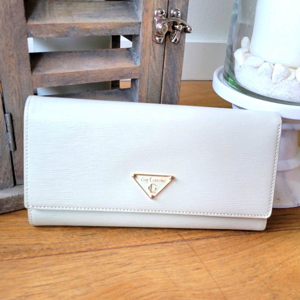 Guy Laroche wallet